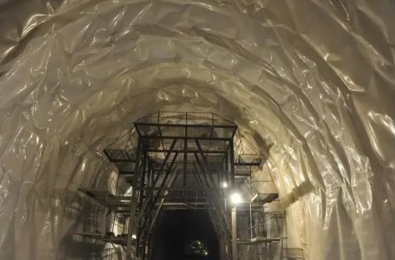 巴南隧道蒸汽增压增温设备 隧道蒸汽减压阀图片 隧道养护拱
